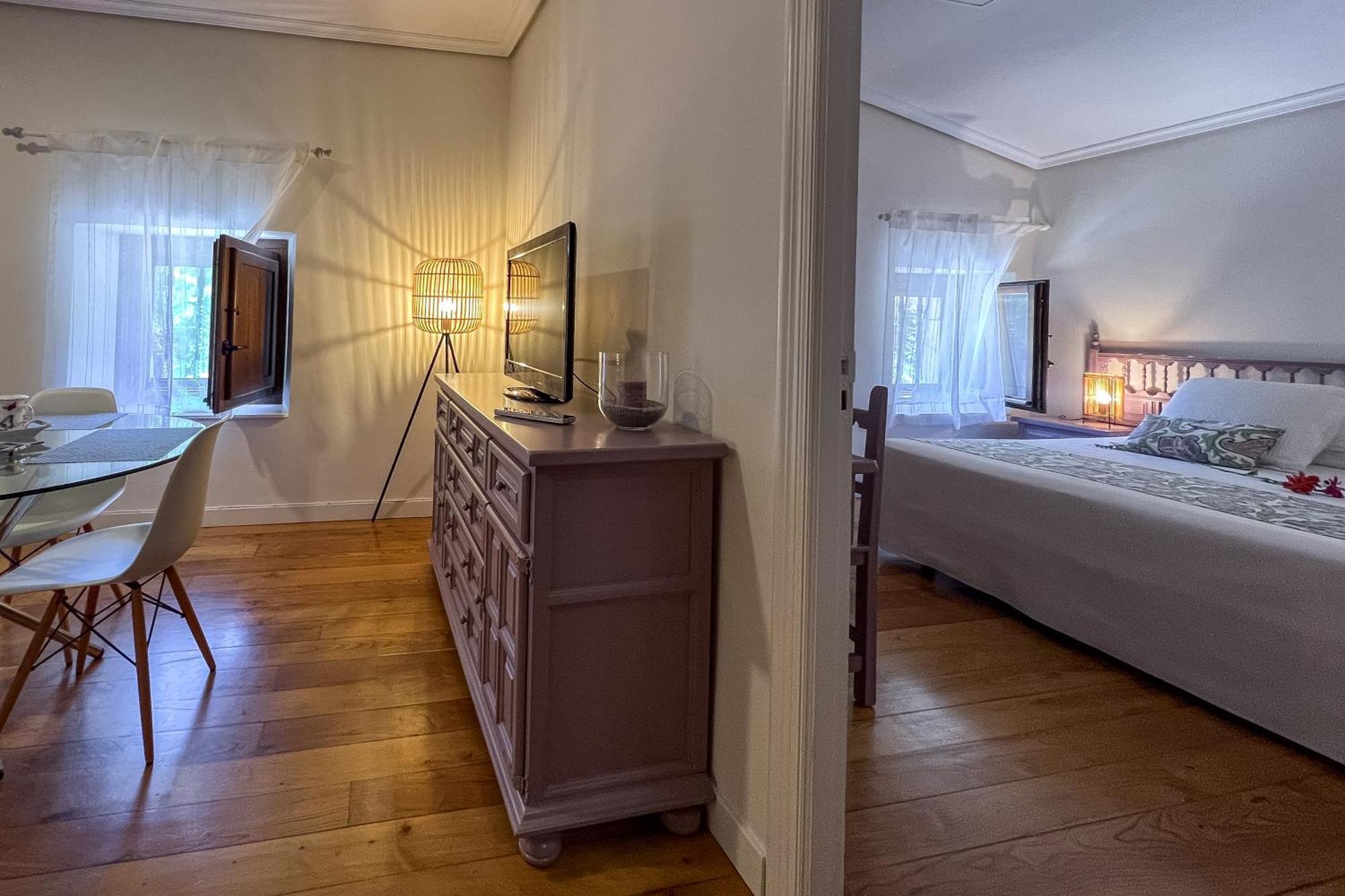 Apartamentos Santa Lucia Cabezón de la Sal Dış mekan fotoğraf