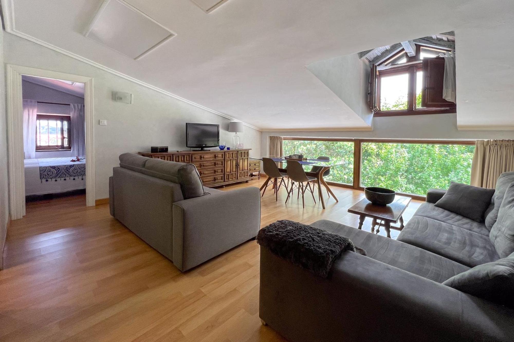 Apartamentos Santa Lucia Cabezón de la Sal Dış mekan fotoğraf