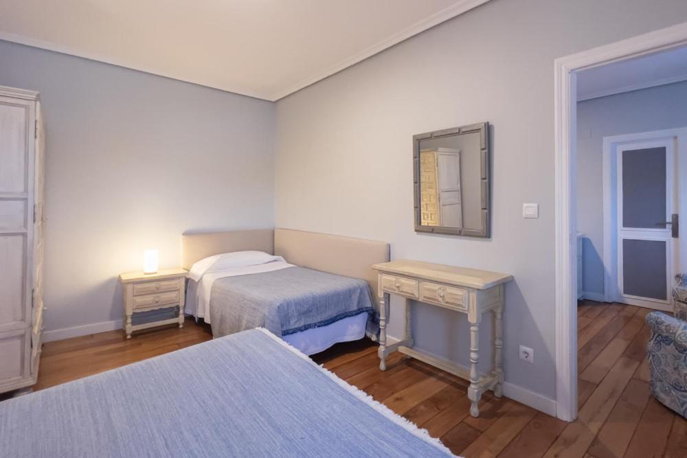 Apartamentos Santa Lucia Cabezón de la Sal Dış mekan fotoğraf